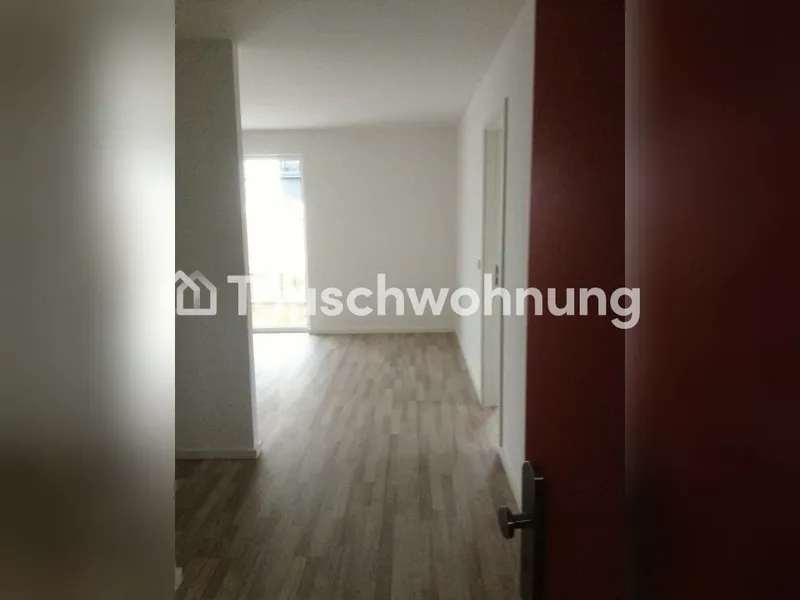 Tauschwohnung: Große 4-Zimmer-Wohnung in Berlin zu tauschen — photo 1